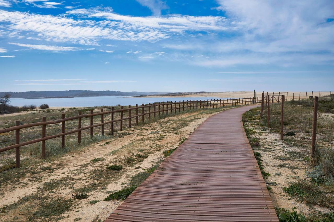 Apart@Costasantoandre Beach Santiago do Cacém Exterior photo