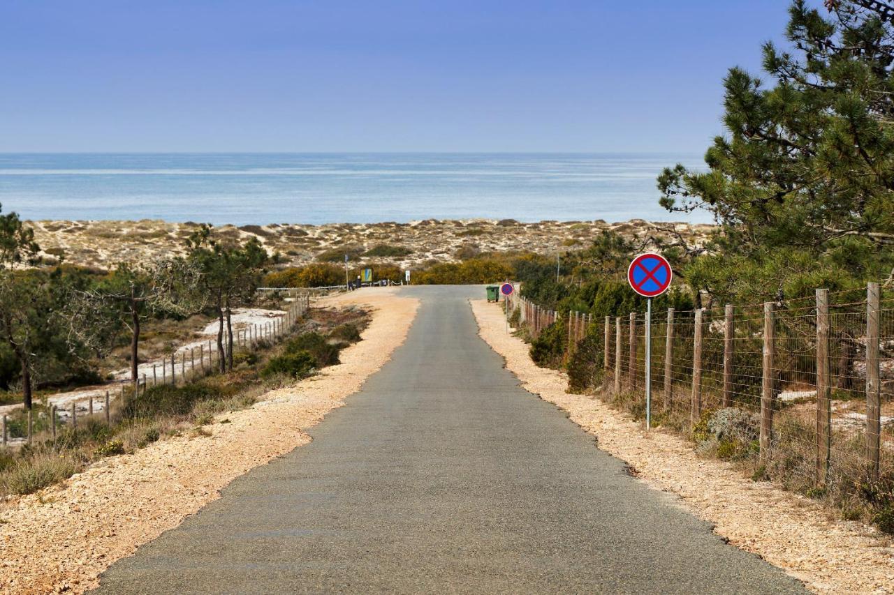 Apart@Costasantoandre Beach Santiago do Cacém Exterior photo