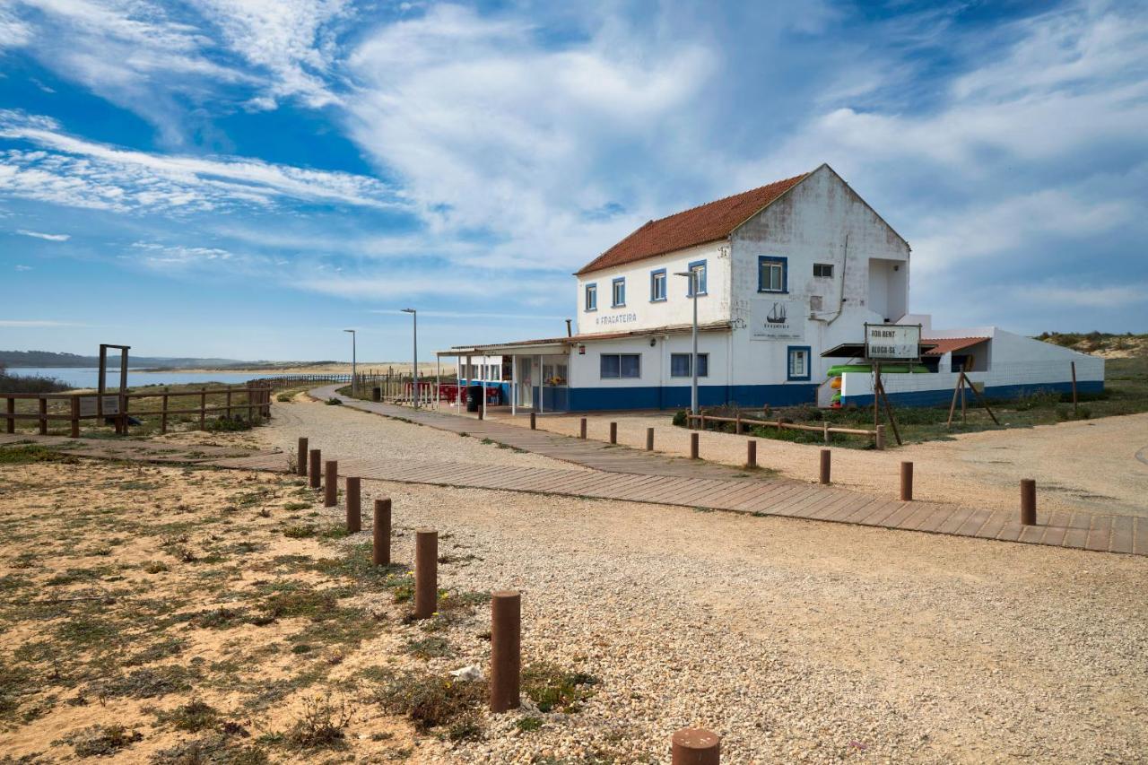 Apart@Costasantoandre Beach Santiago do Cacém Exterior photo